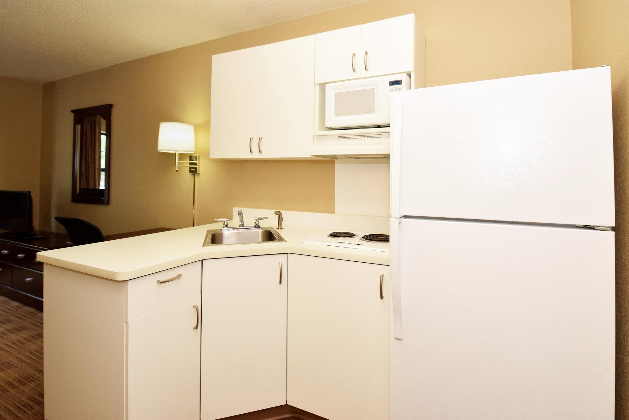 Extended Stay America Suites - Boston - Брейнтри Екстериор снимка