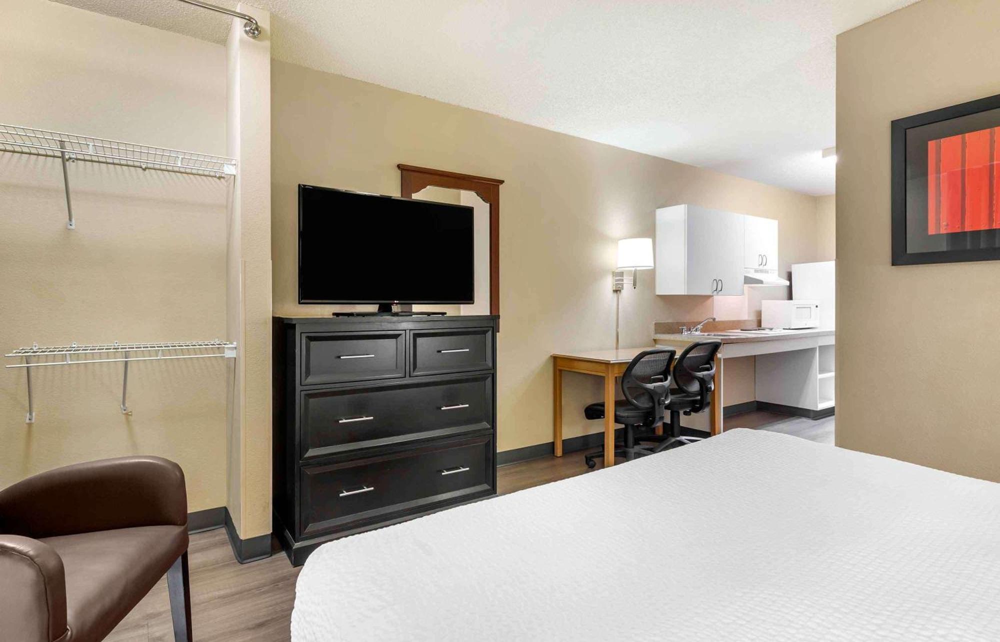 Extended Stay America Suites - Boston - Брейнтри Екстериор снимка
