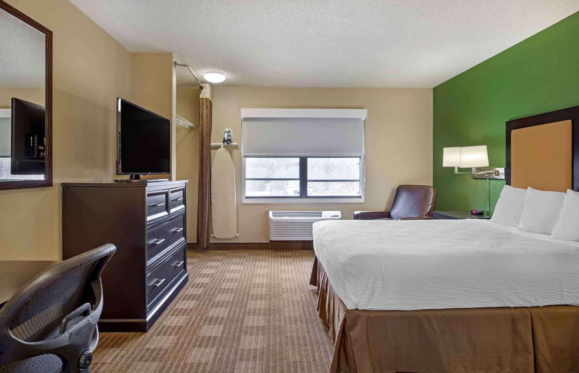 Extended Stay America Suites - Boston - Брейнтри Екстериор снимка