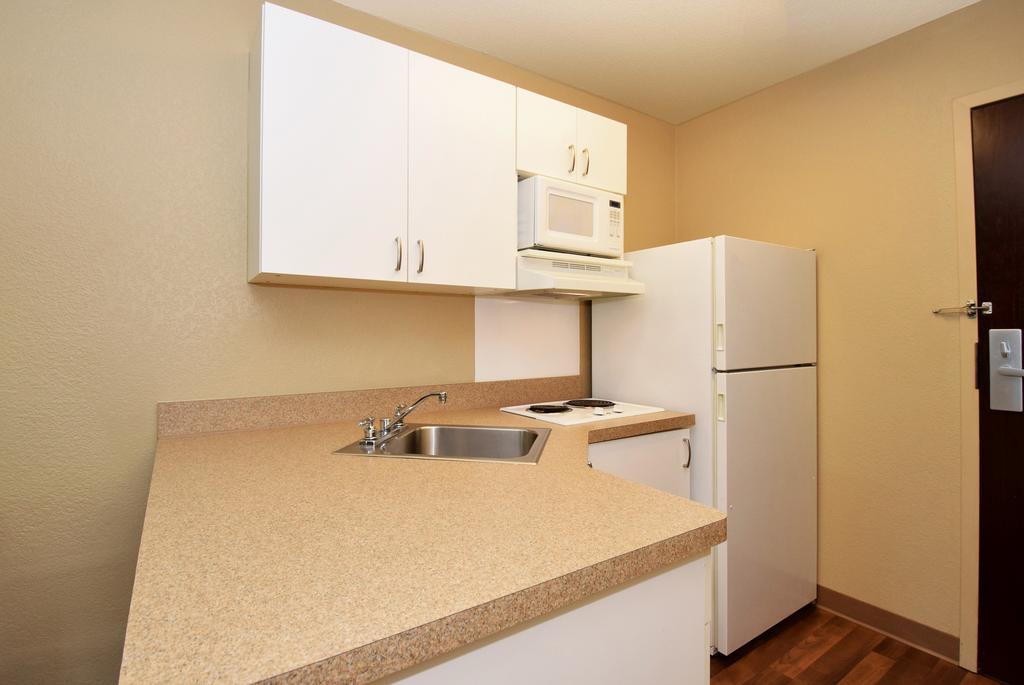 Extended Stay America Suites - Boston - Брейнтри Екстериор снимка